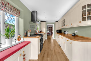 Photo 18- click for photo gallery